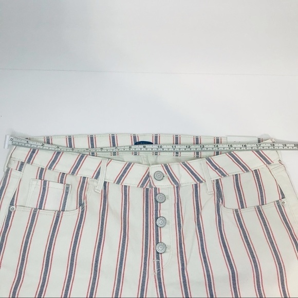 New! Old Navy High Rise Button Fly Blue Red Stripes Patriotic Denim Jean Shorts - Picture 7 of 10